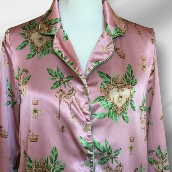 BELLA DESCANSO Biscayne Queen Bee Of Hearts PJ Set - Picture 5 of 16